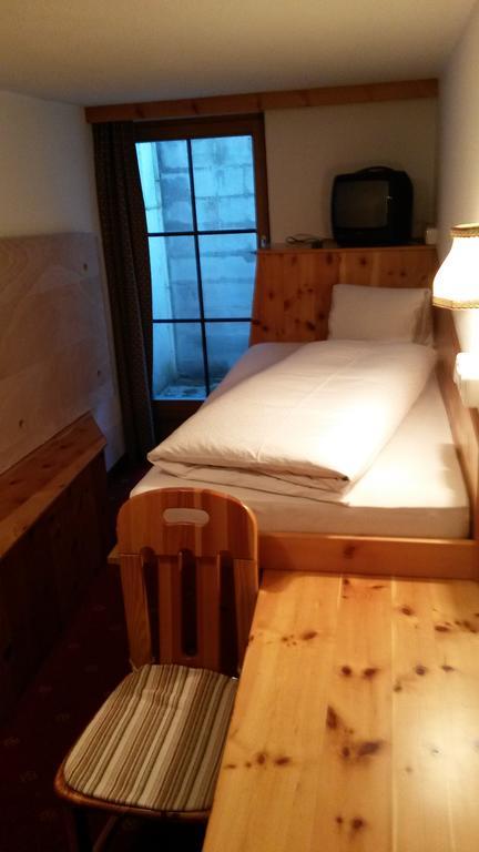 Hotel Garni Alpenrose Ischgl Zewnętrze zdjęcie