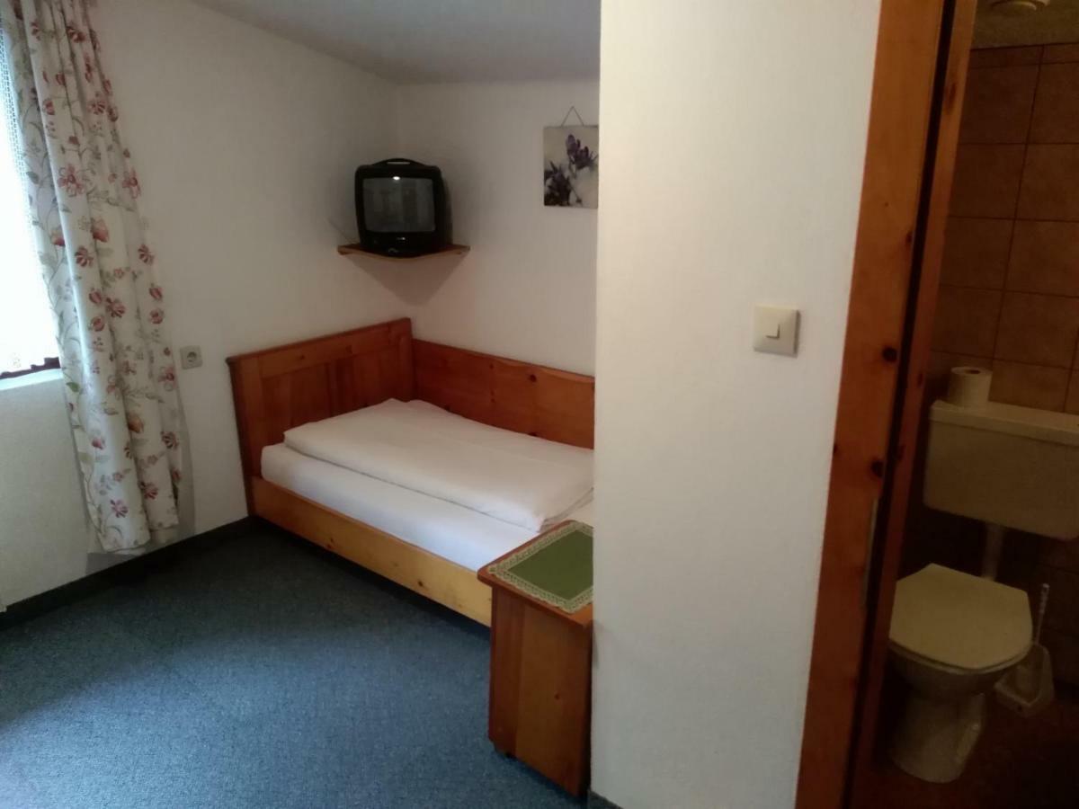 Hotel Garni Alpenrose Ischgl Zewnętrze zdjęcie